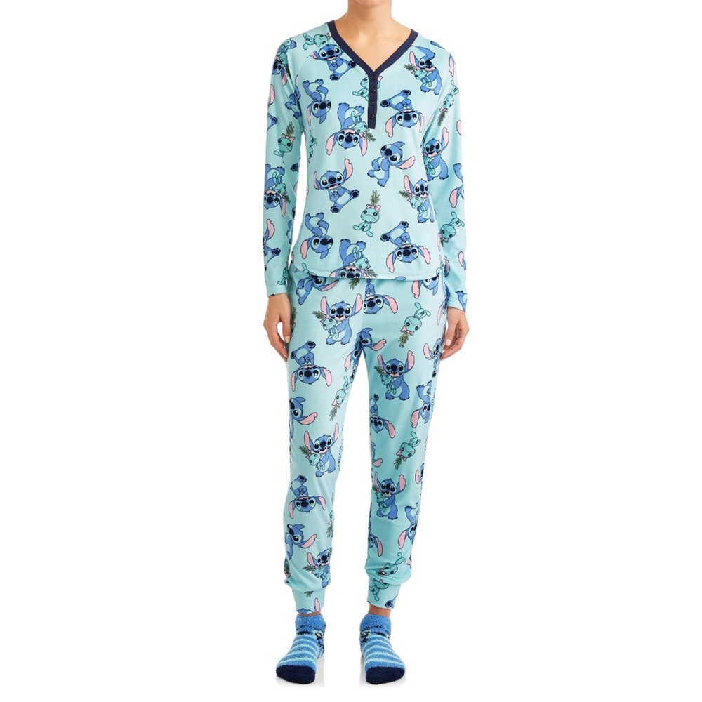 Plus Size Stitch Pajama Set